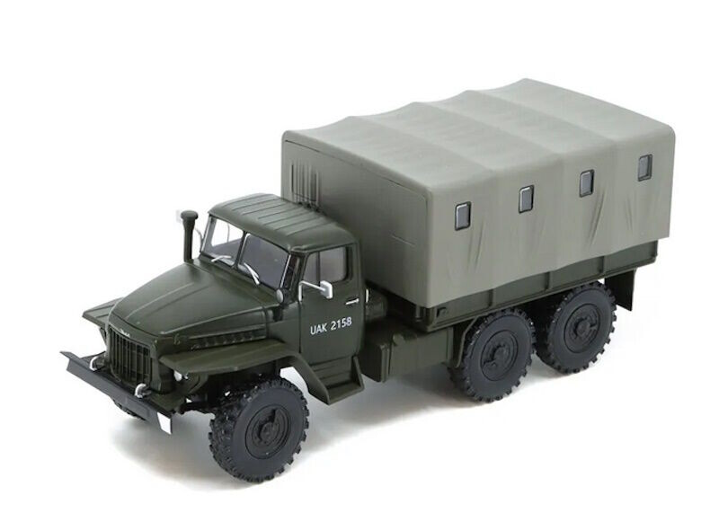 Ural 375D Kultovní náklaďáky 30